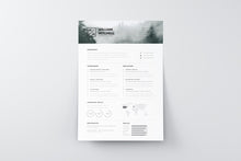 Load image into Gallery viewer, Free Minimalistic And Clean Resume Template
